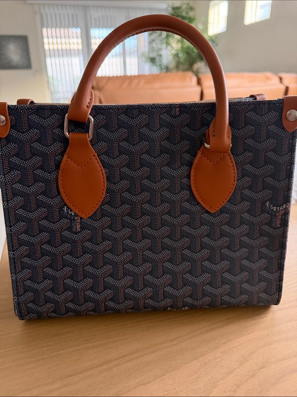 Inspired tote - Picture 3 of 9